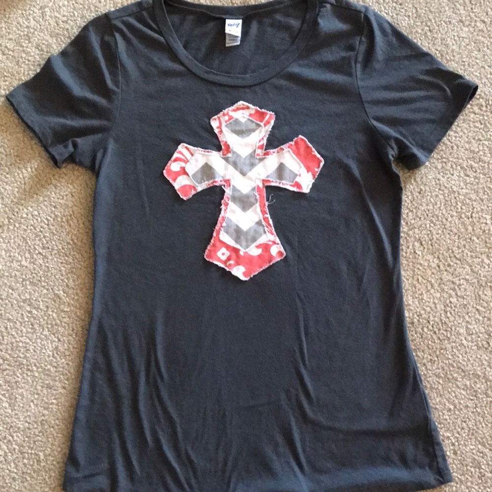 Boutique Cross Tee